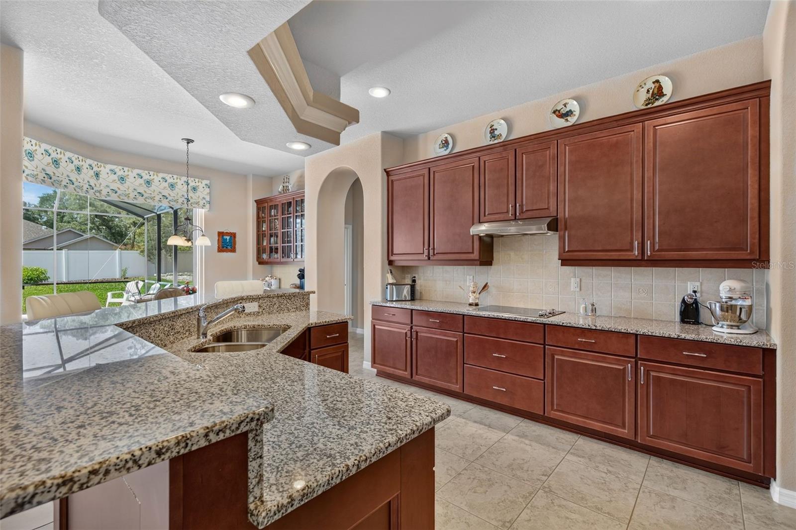 HUNTINGTON WOODS - Residential