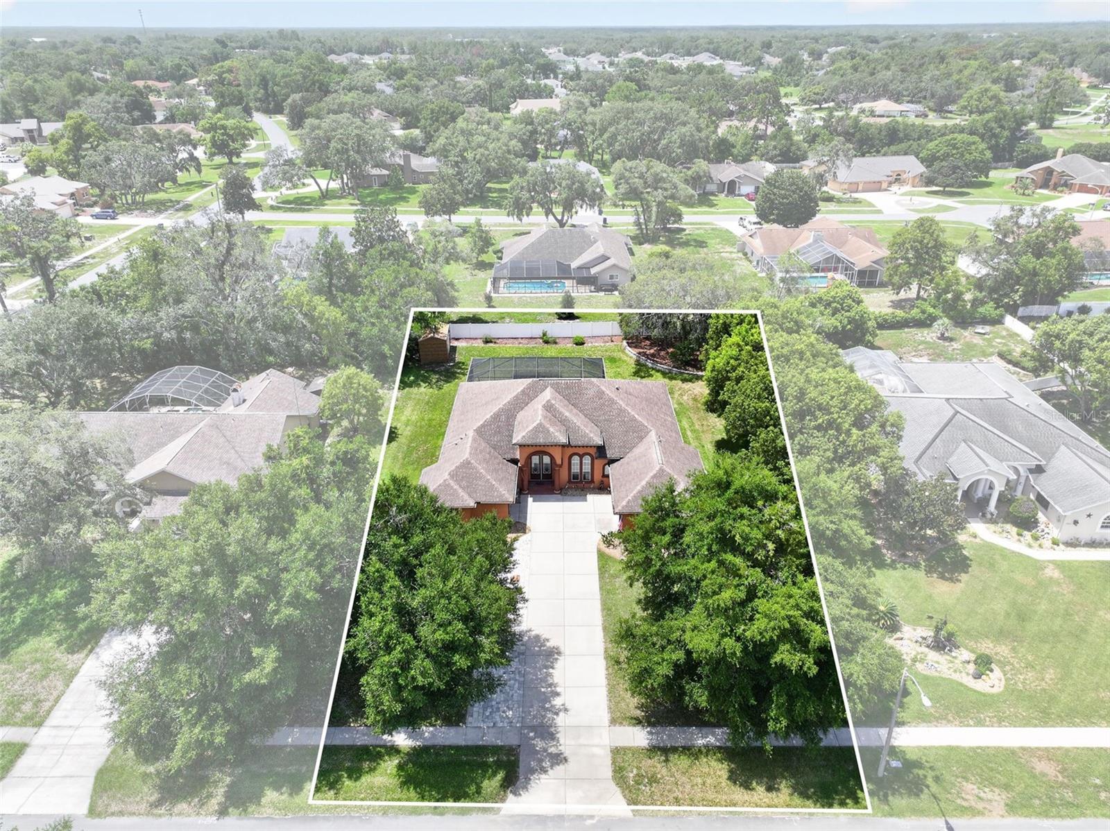 HUNTINGTON WOODS - Residential