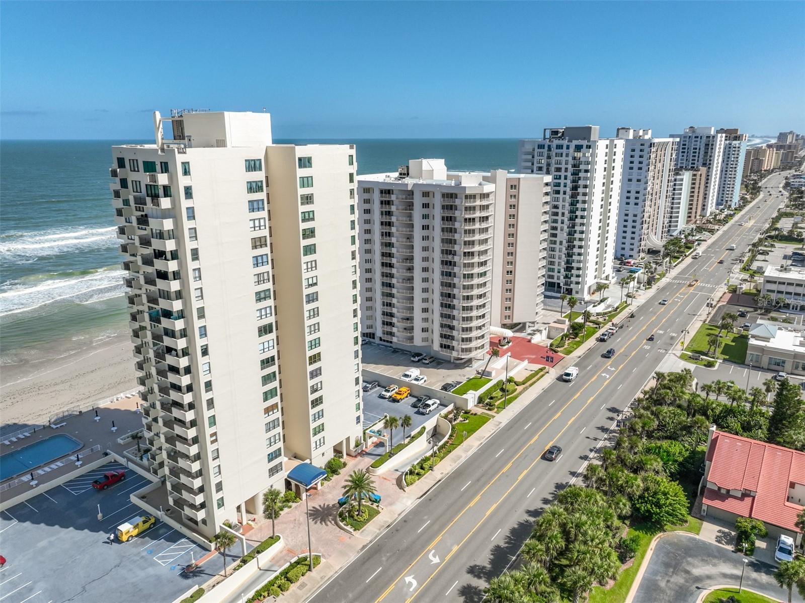 OCEAN 07 CONDO - Residential