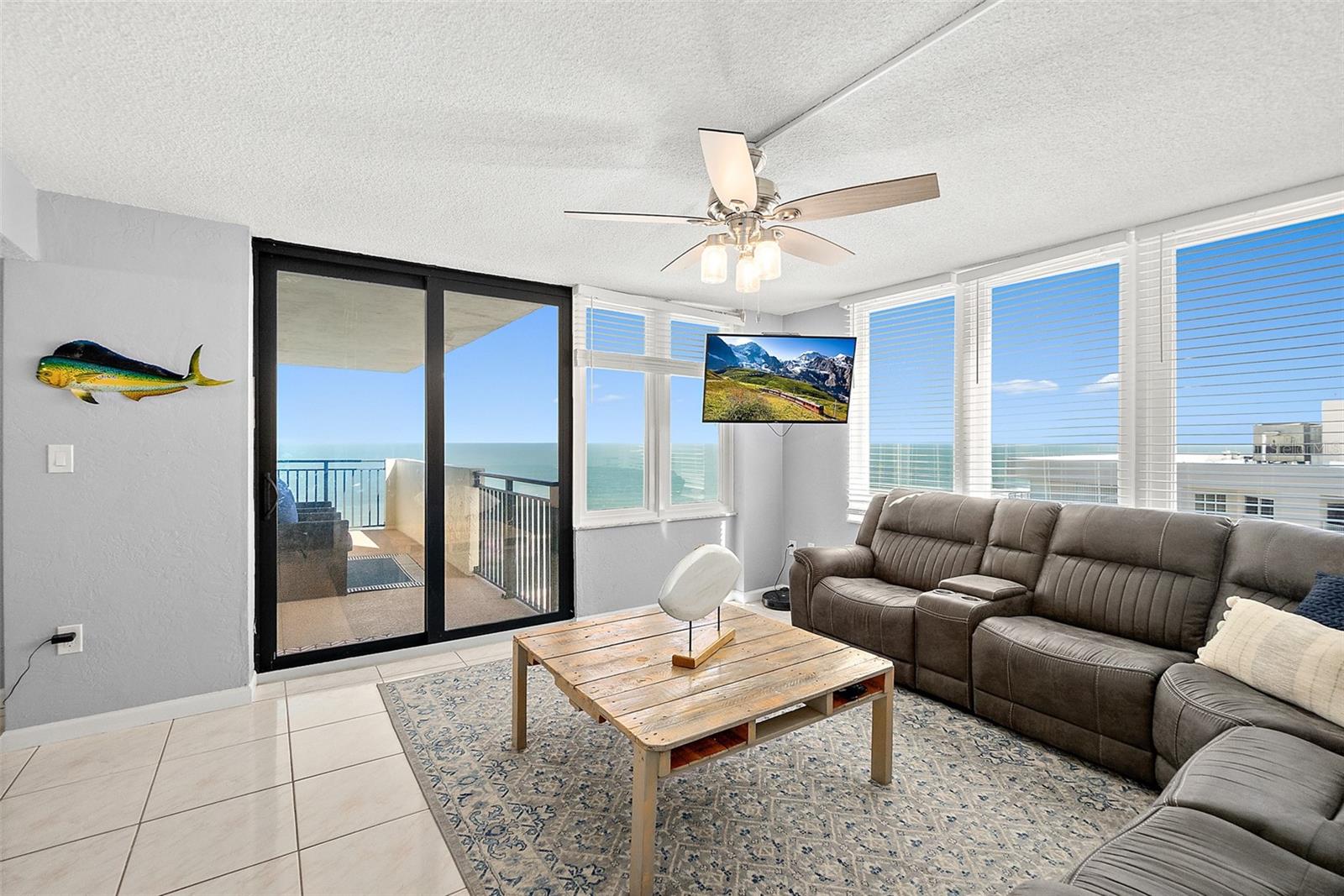 OCEAN 07 CONDO - Residential
