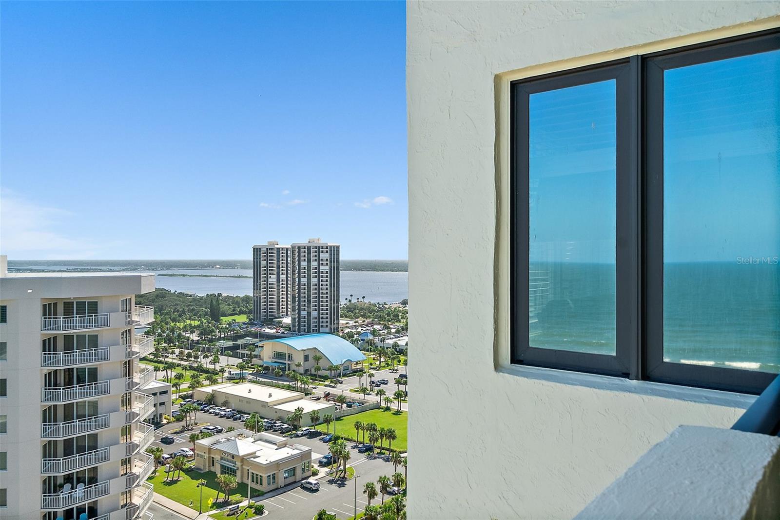 OCEAN 07 CONDO - Residential