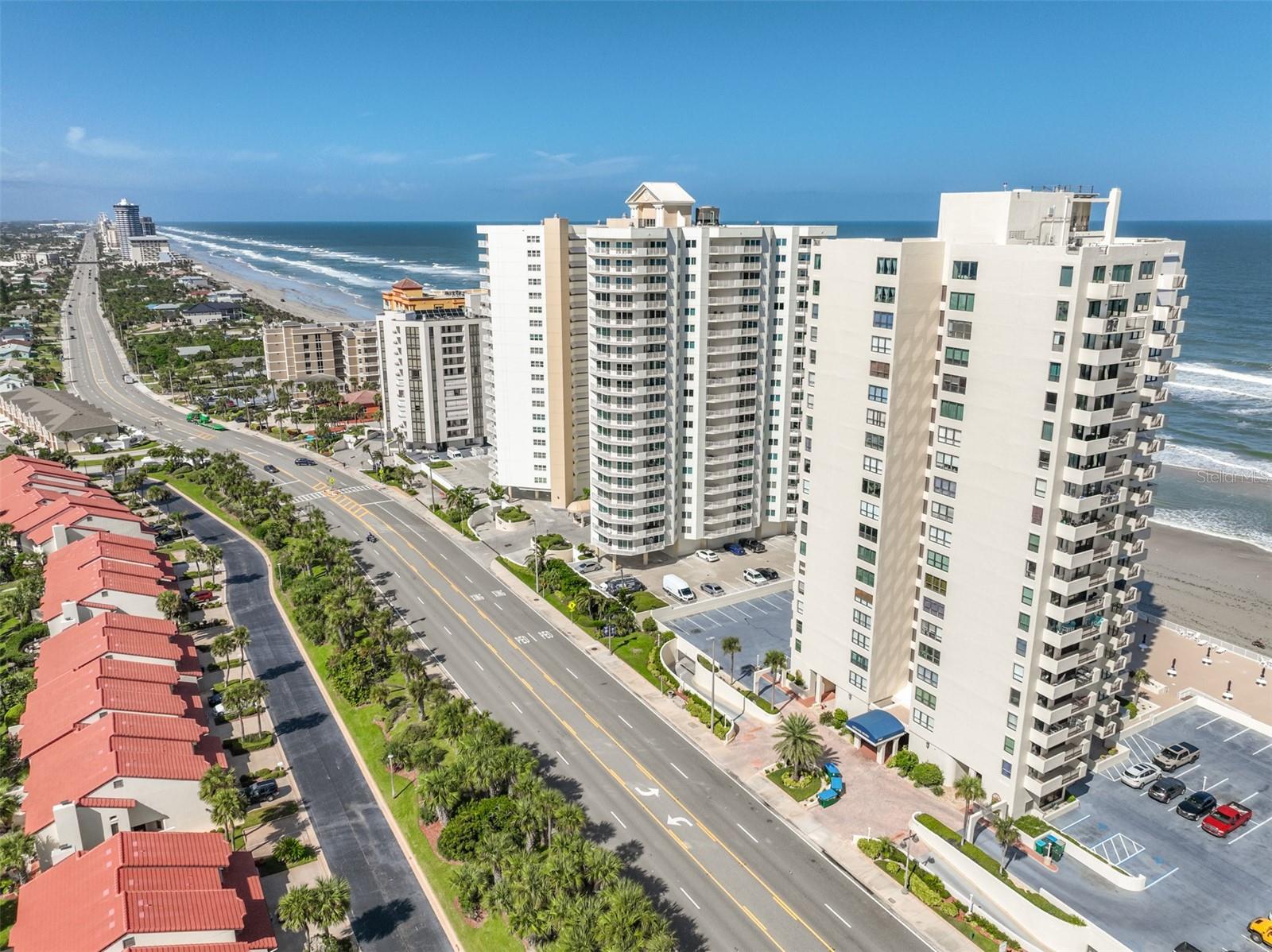 OCEAN 07 CONDO - Residential