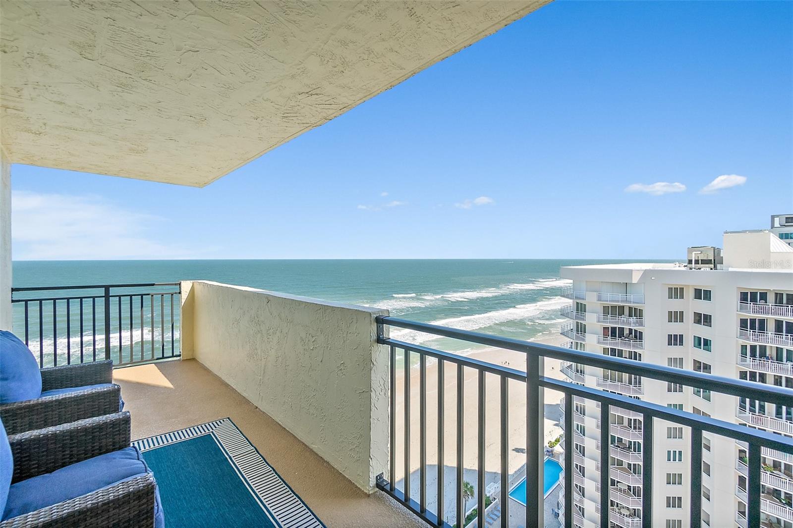 OCEAN 07 CONDO - Residential