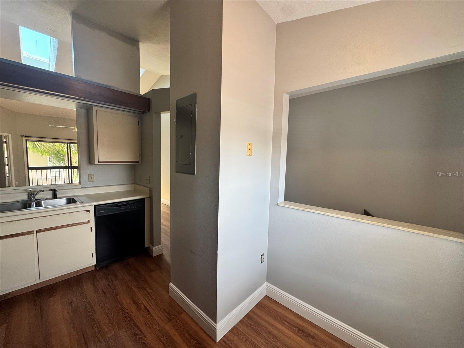 CLUB VILLAS AT WIMBLEDON PARK CONDO - Residential Lease