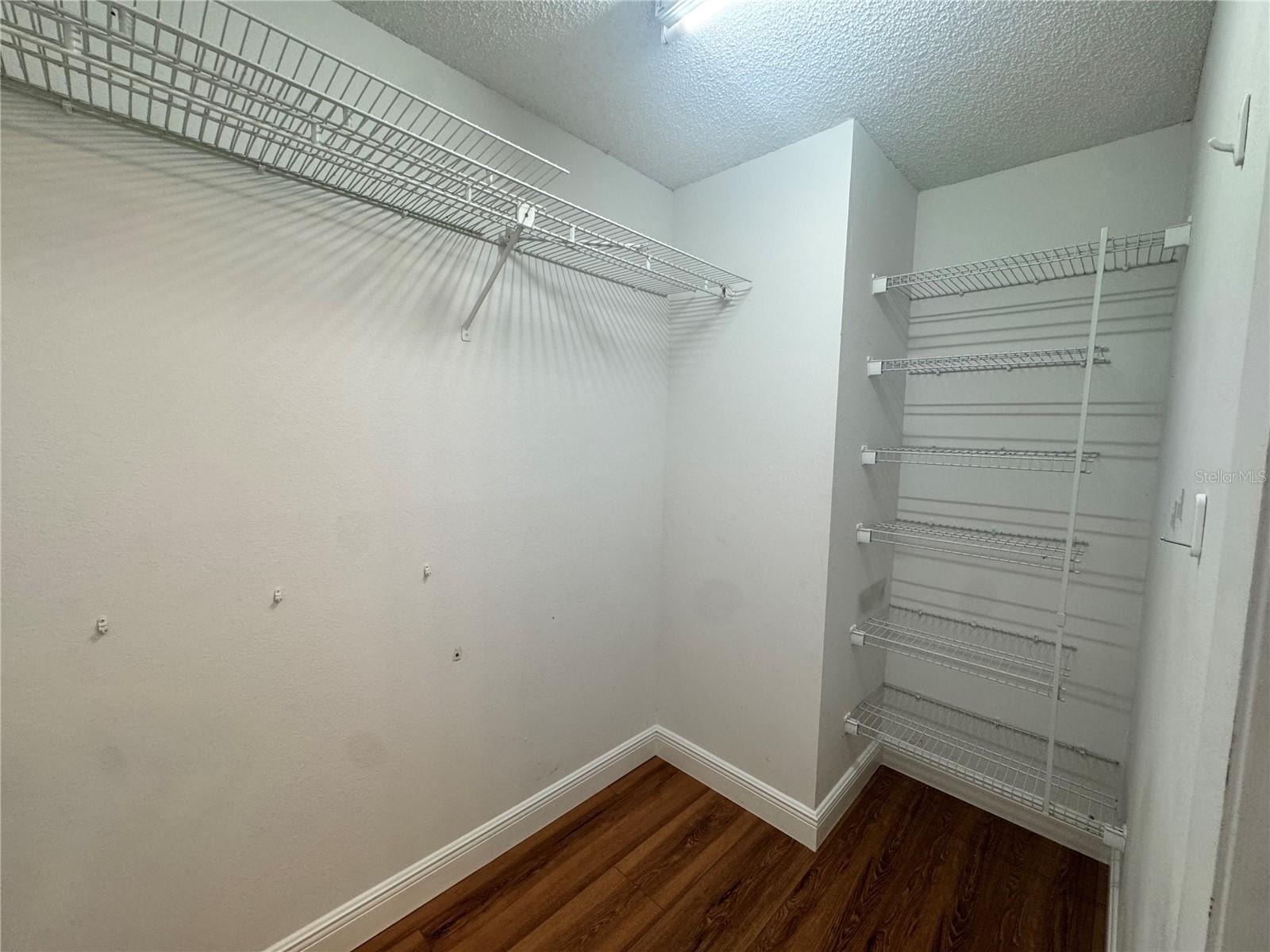 CLUB VILLAS AT WIMBLEDON PARK CONDO - Residential Lease