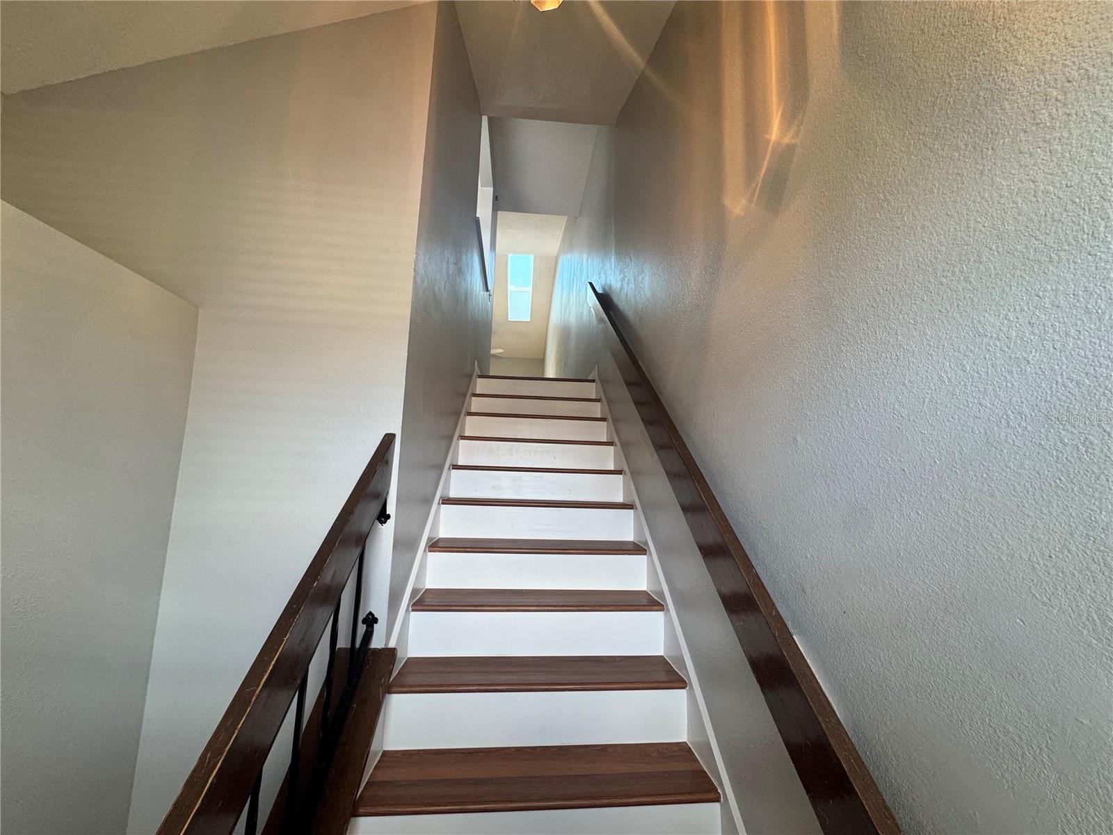 CLUB VILLAS AT WIMBLEDON PARK CONDO - Residential Lease