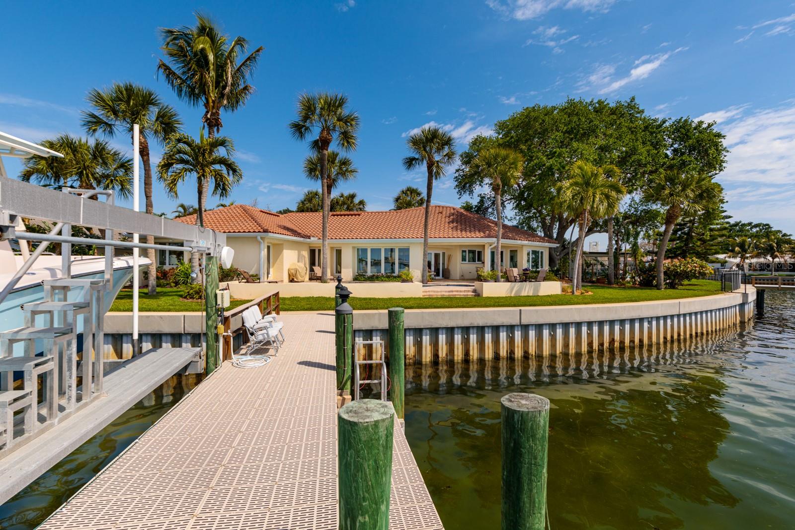VENETIAN ISLES - Residential
