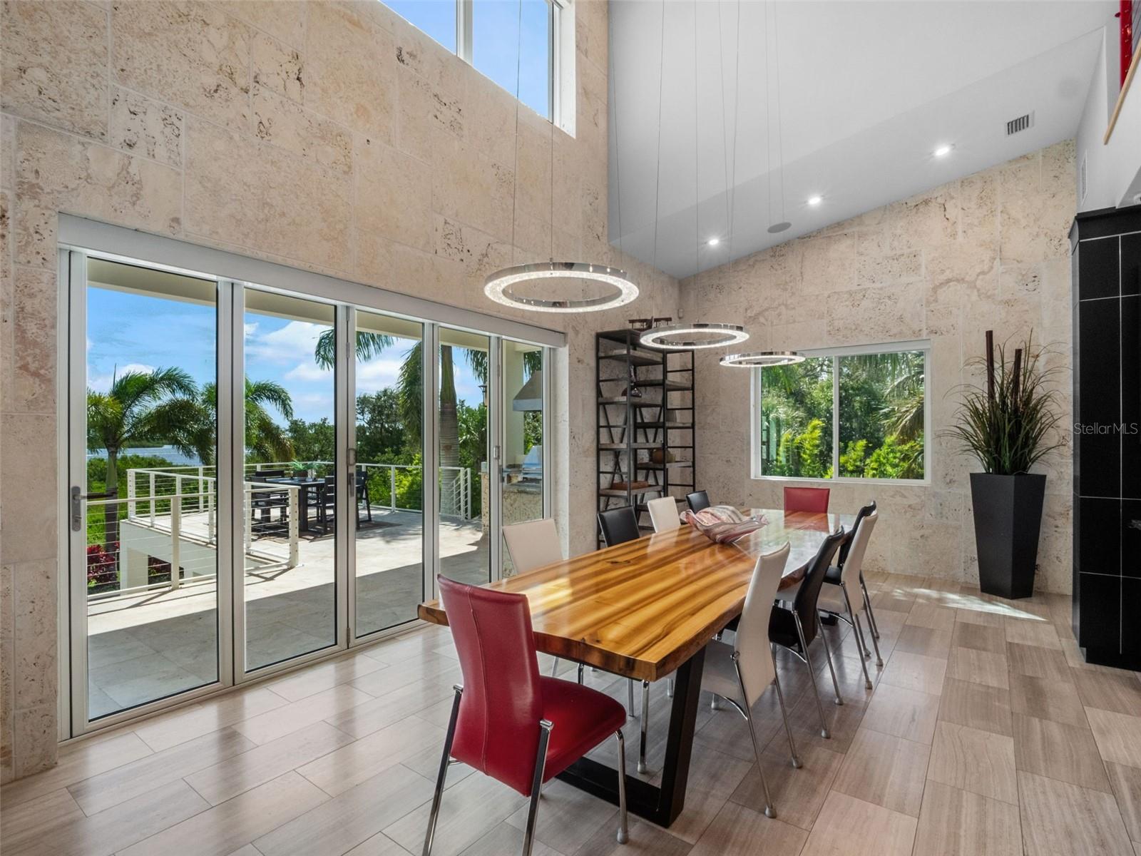 PICKETT GRANT NEW SMYRNA - Residential
