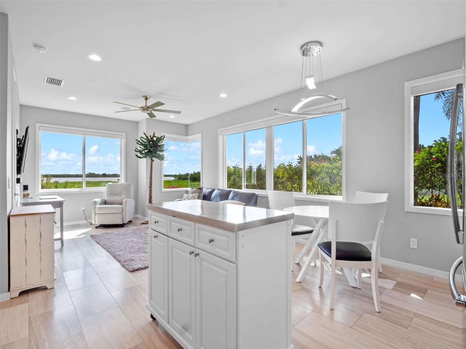 PICKETT GRANT NEW SMYRNA - Residential