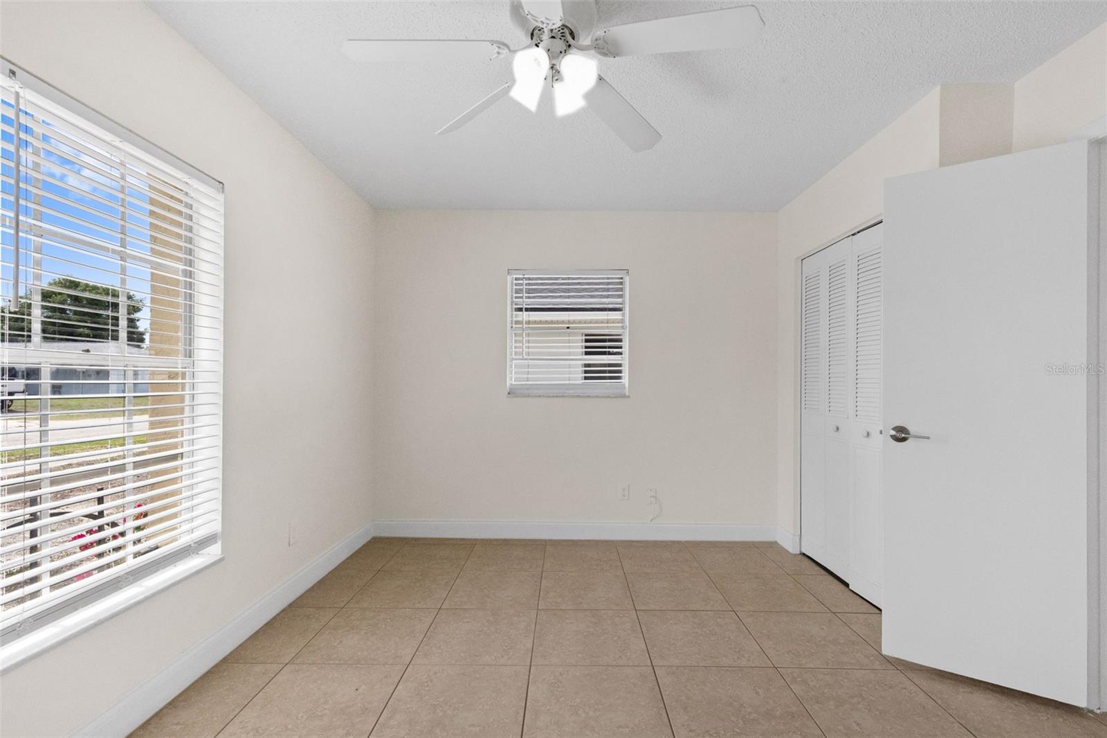 TOWNN COUNTRY PARK SEC 9 UN 02 - Residential