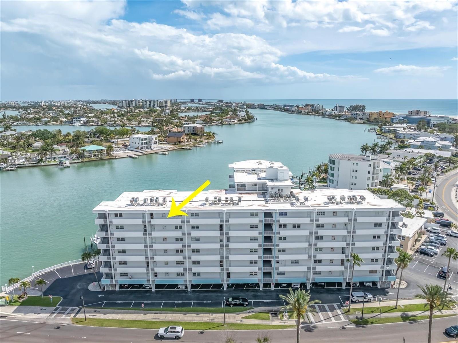 ST JAMES CONDO - Residential