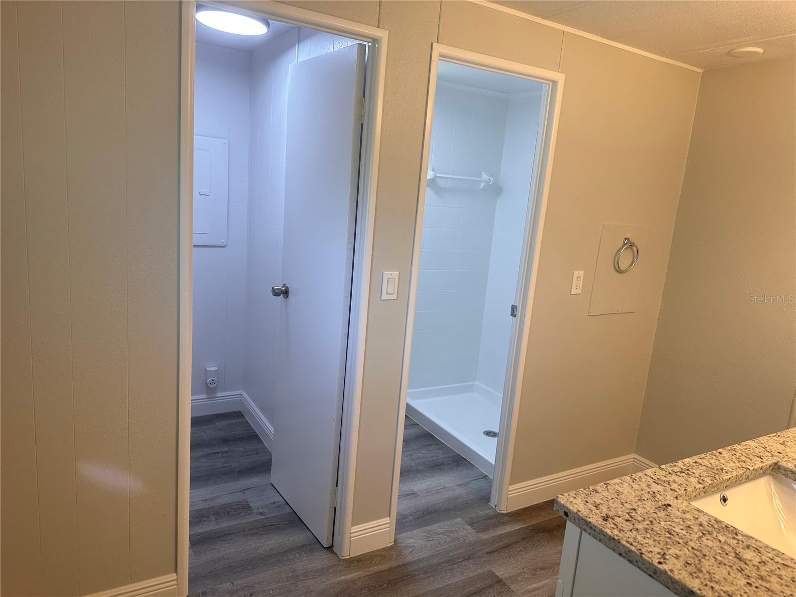 BANBURY VILLAGE CONDO - Residential