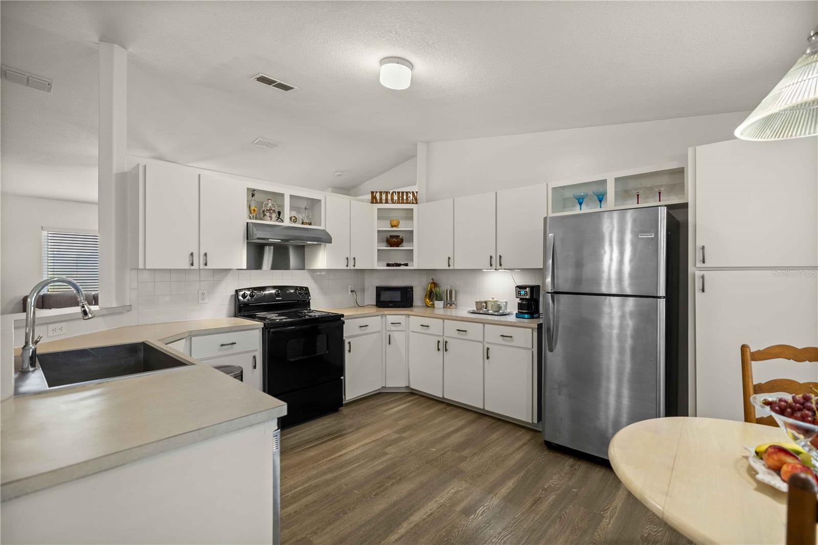 CHERRYWOOD ESTATES - Residential
