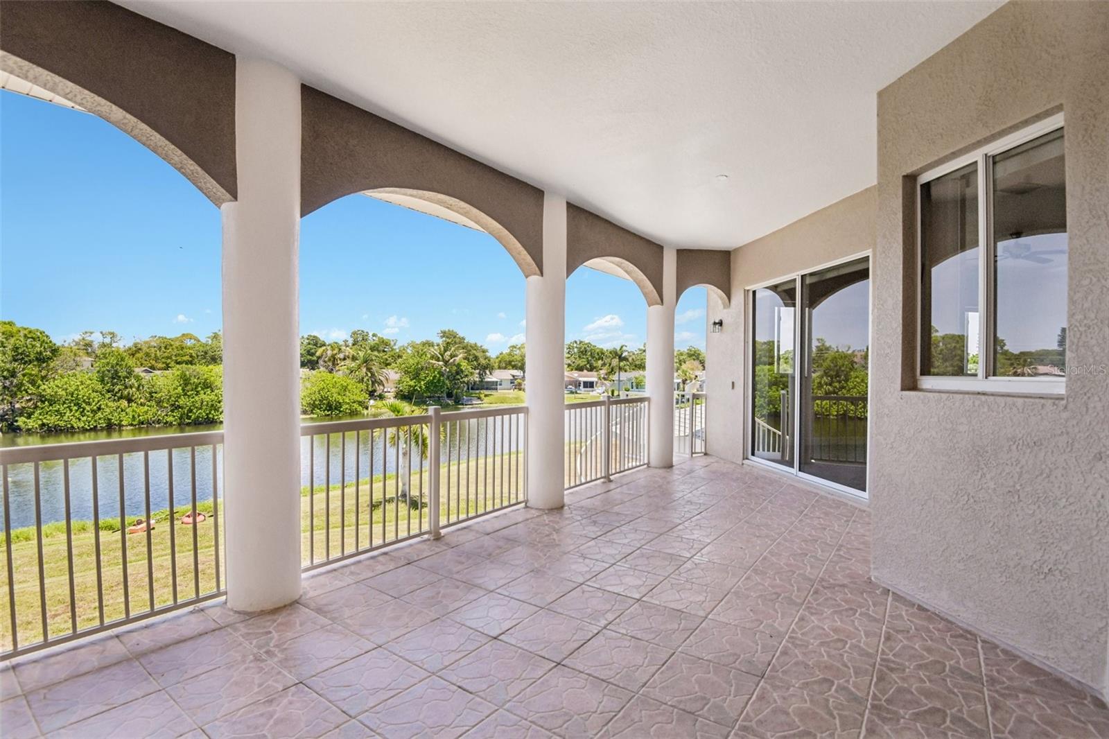 LAKE SEMINOLE PARK TRAILS - Residential