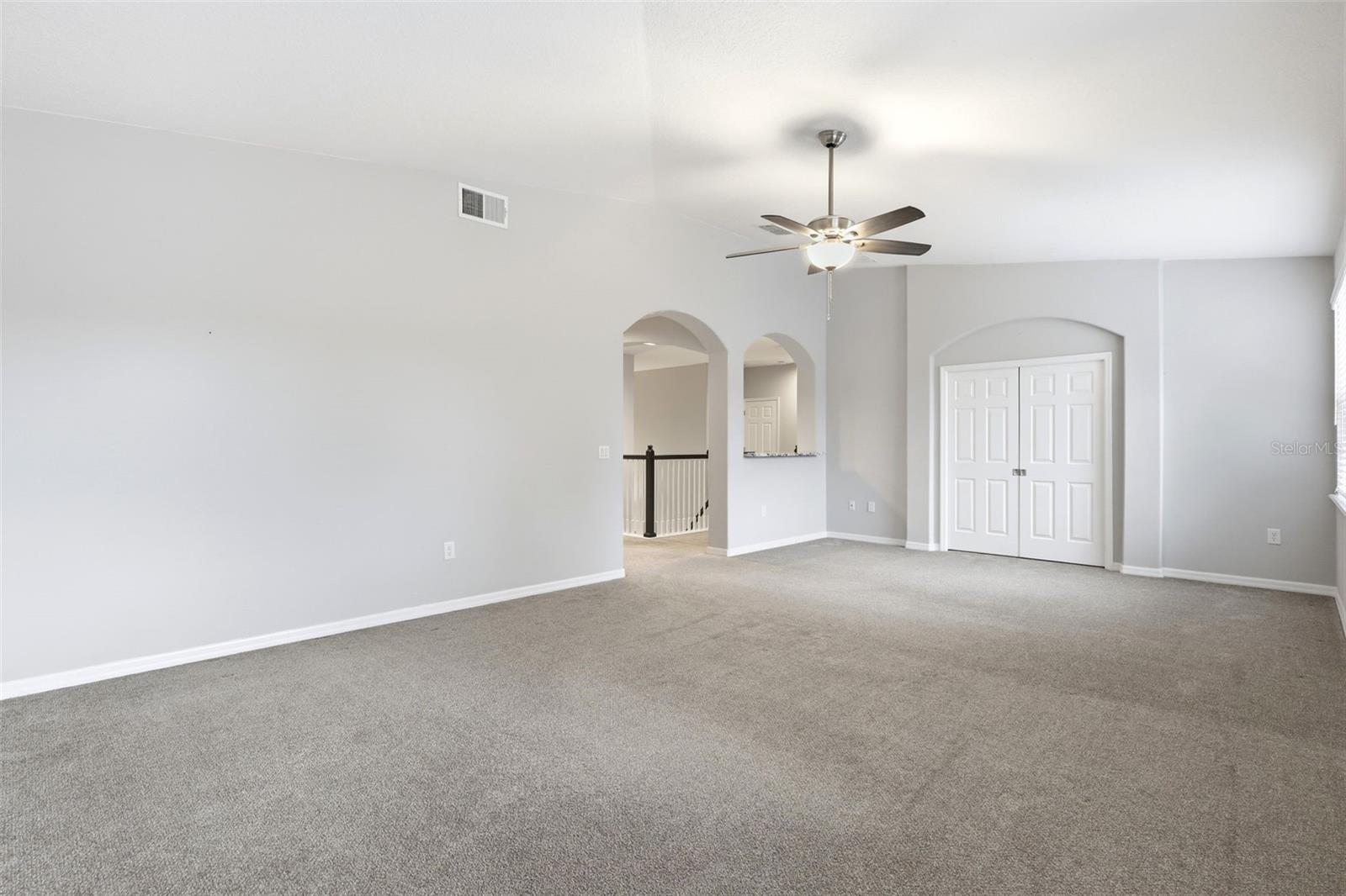 RIVIERA BELLA UNIT 01 - Residential