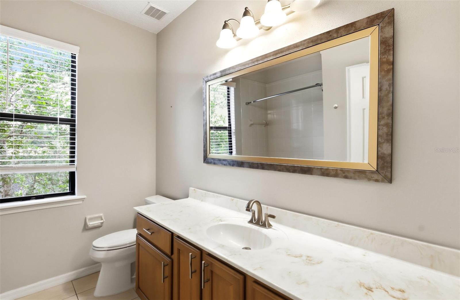 RIVIERA BELLA UNIT 01 - Residential