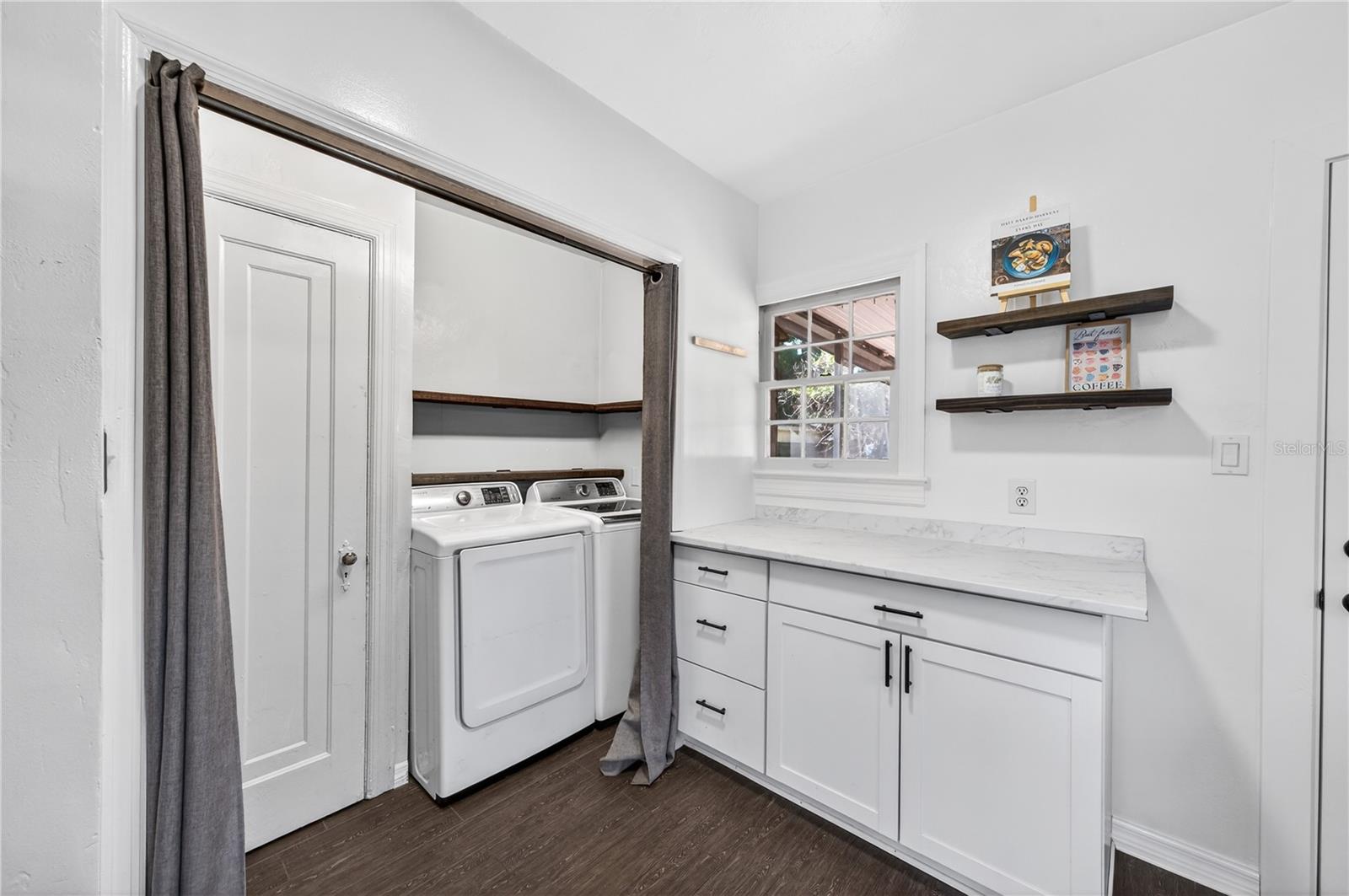 STANSBURY ESTATES - Residential
