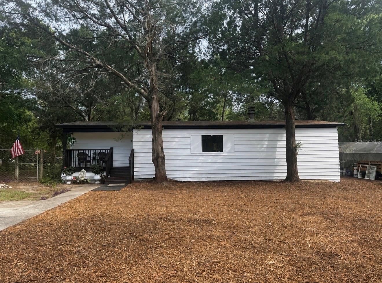 LEISURE HILLS - Residential