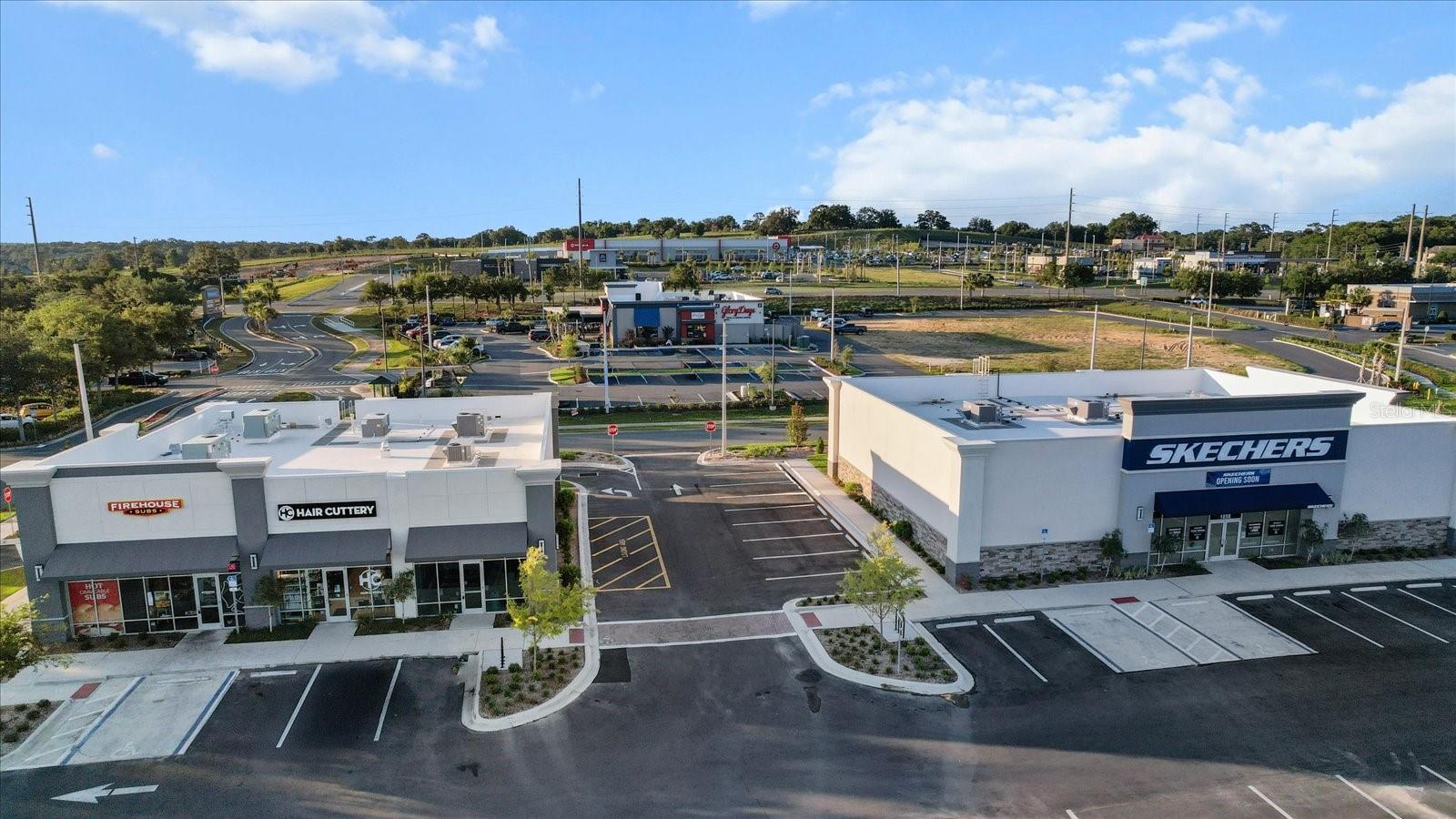 FLYING DUTCHMAN ESTATES PH 01 - Residential