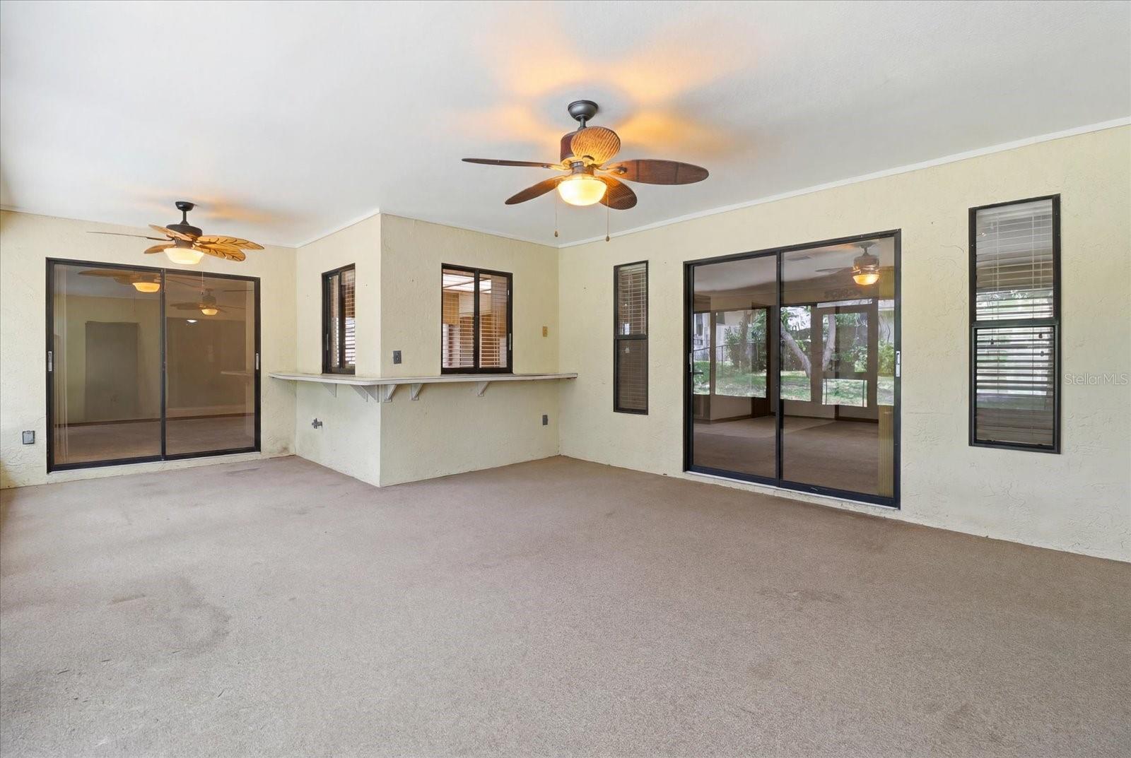 FLYING DUTCHMAN ESTATES PH 01 - Residential