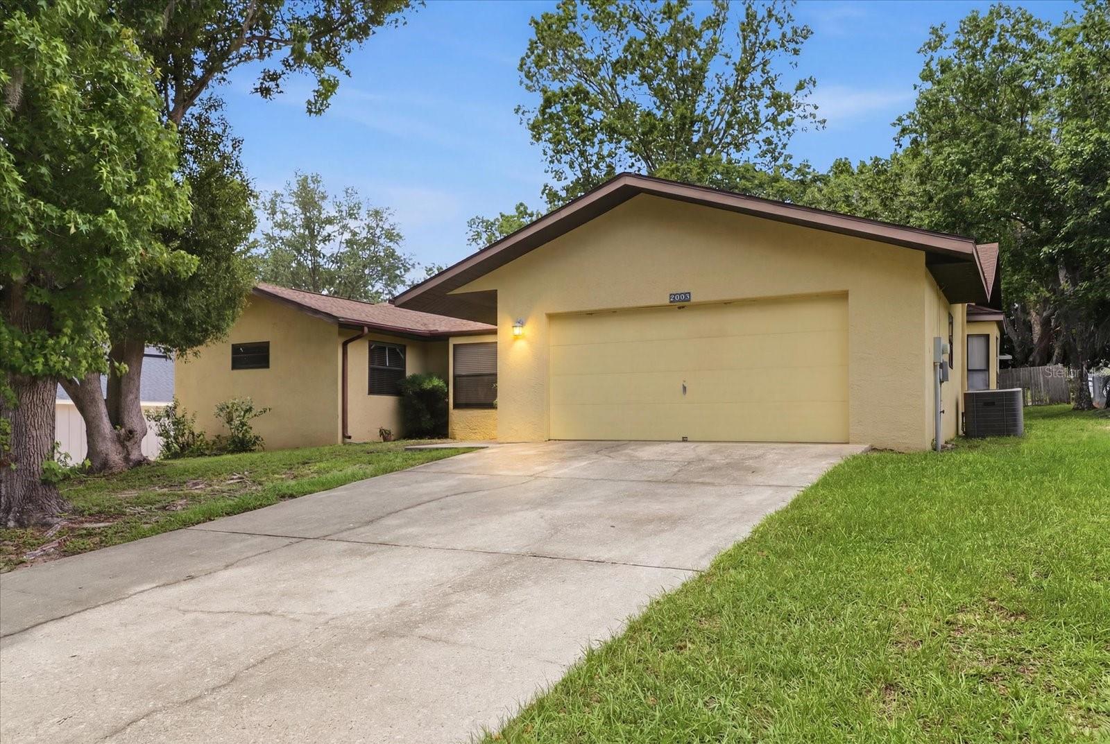 FLYING DUTCHMAN ESTATES PH 01 - Residential