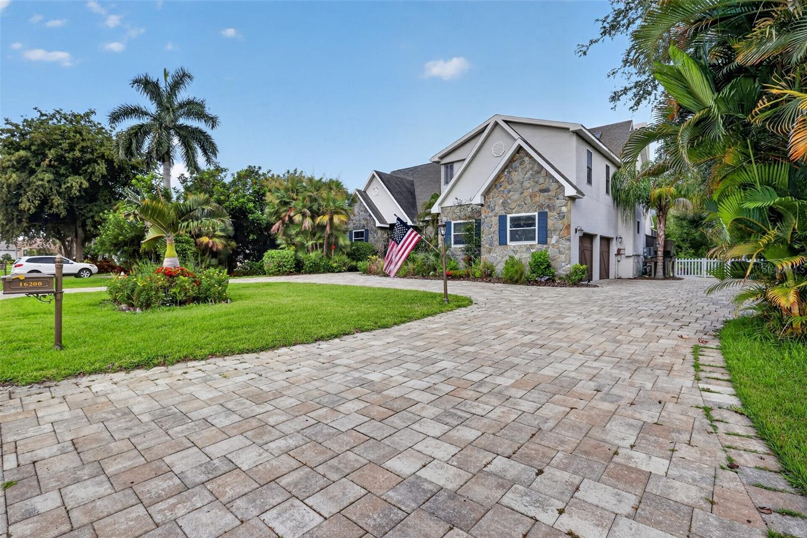 OAKS - Residential