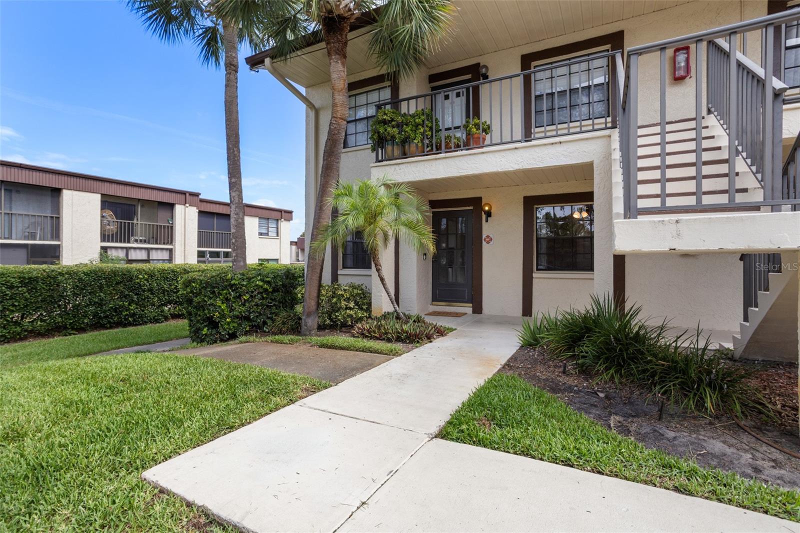 WINDING CREEK - Residential