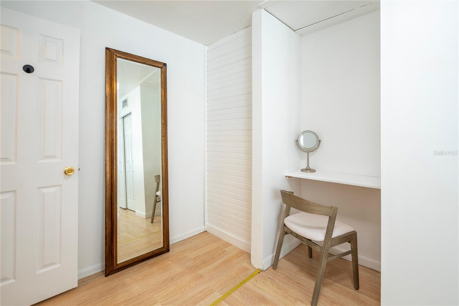 KINYON & WOODS ADD - Residential Income