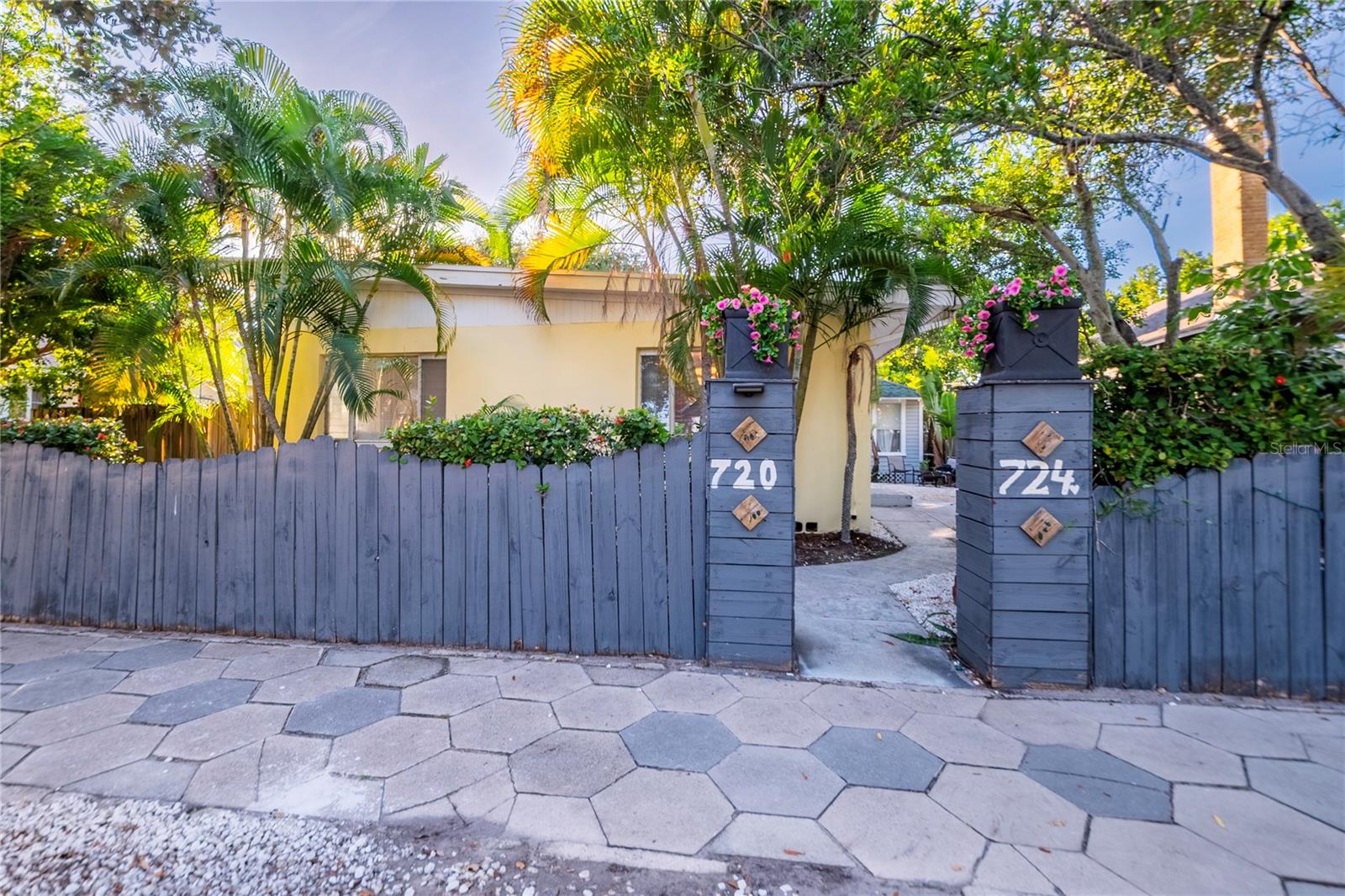 KINYON & WOODS ADD - Residential Income
