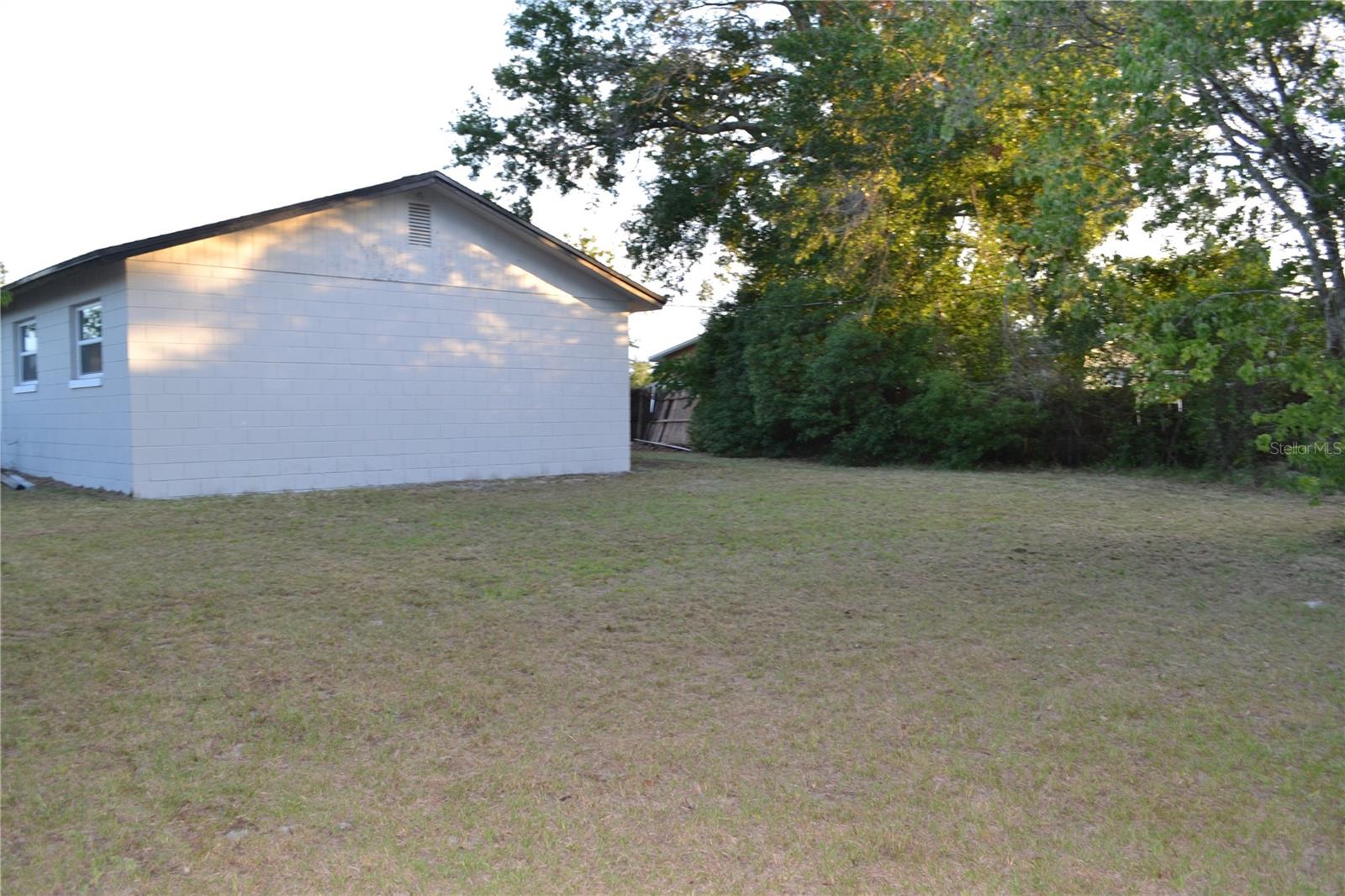 DELTONA LAKES UN 05 - Residential