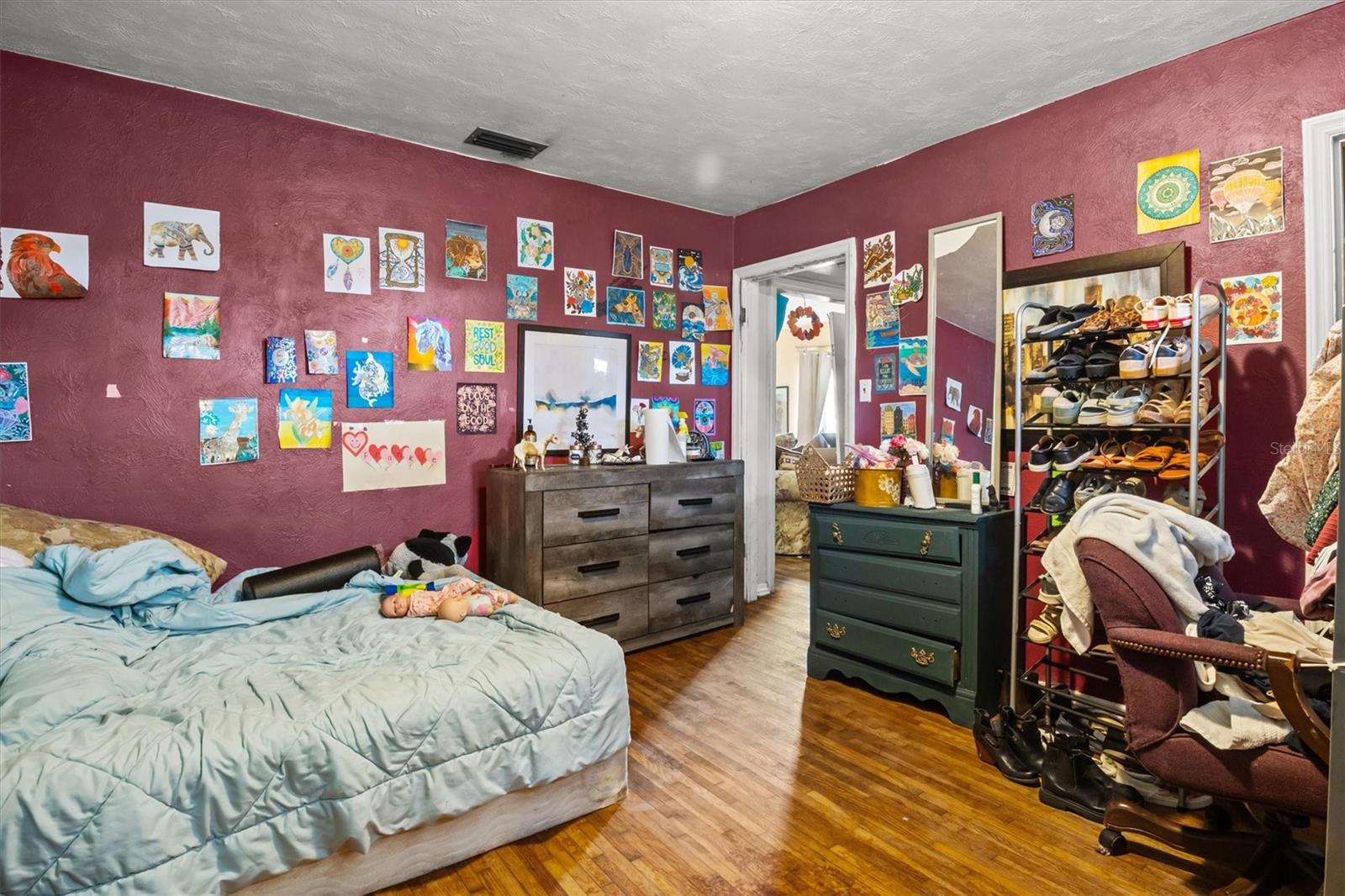 LAKE HUNTER TERRACE - Residential