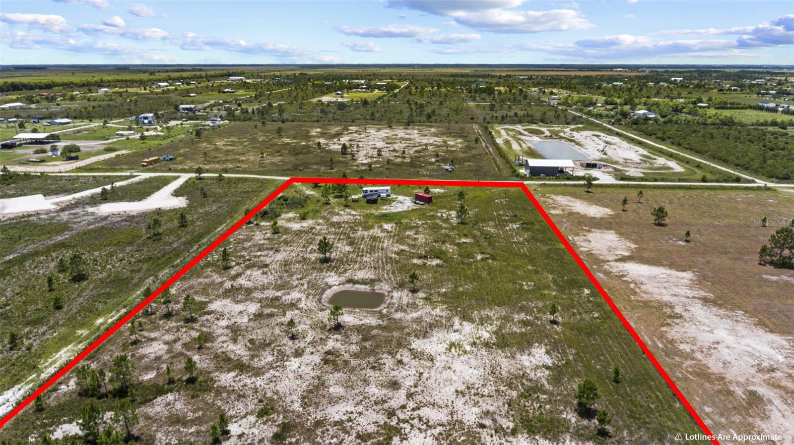 ACREAGE - Land