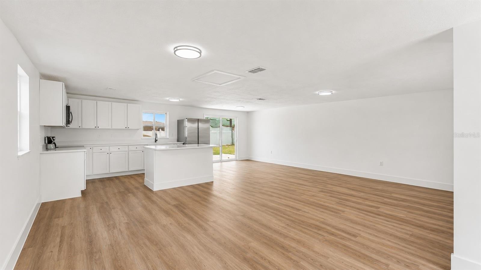 TRADEWINDS 4TH ADD - Residential