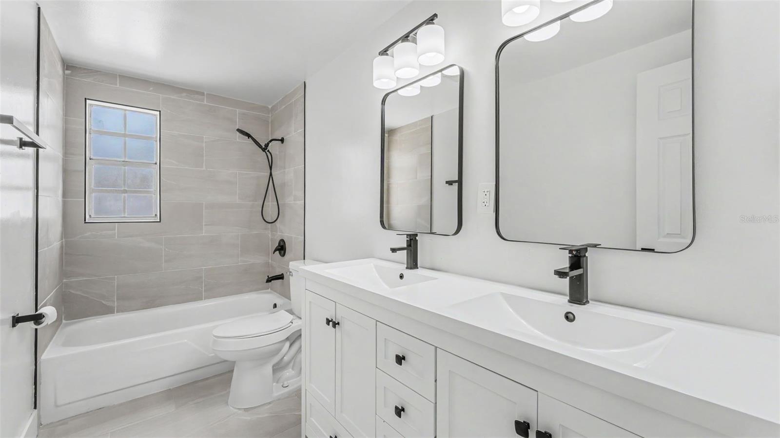 TRADEWINDS 4TH ADD - Residential