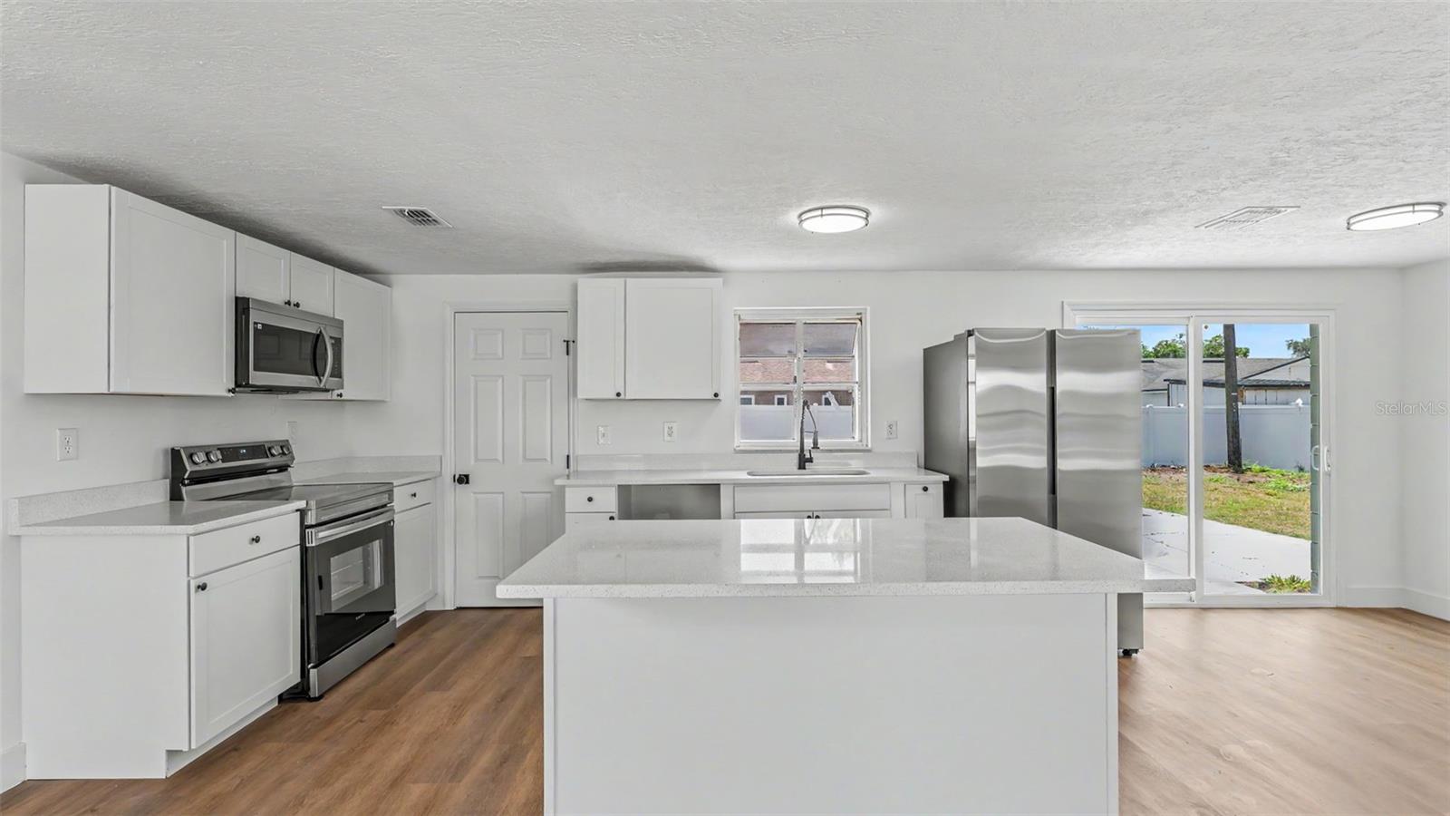 TRADEWINDS 4TH ADD - Residential