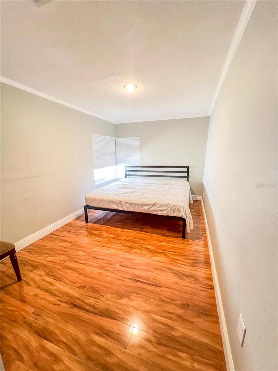 SEMINOLE PARK - Residential Lease