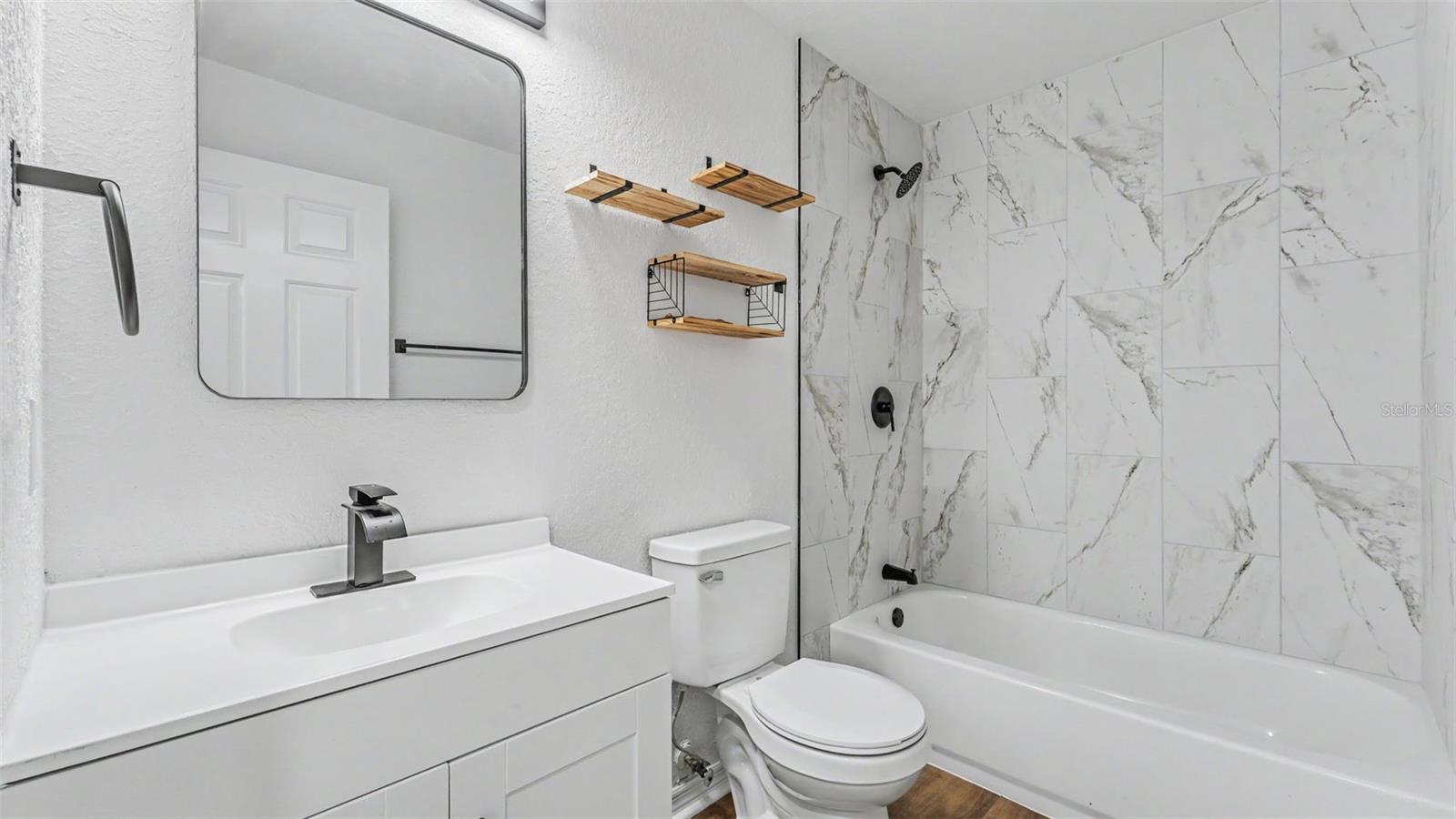 PRESHA SUB - Residential