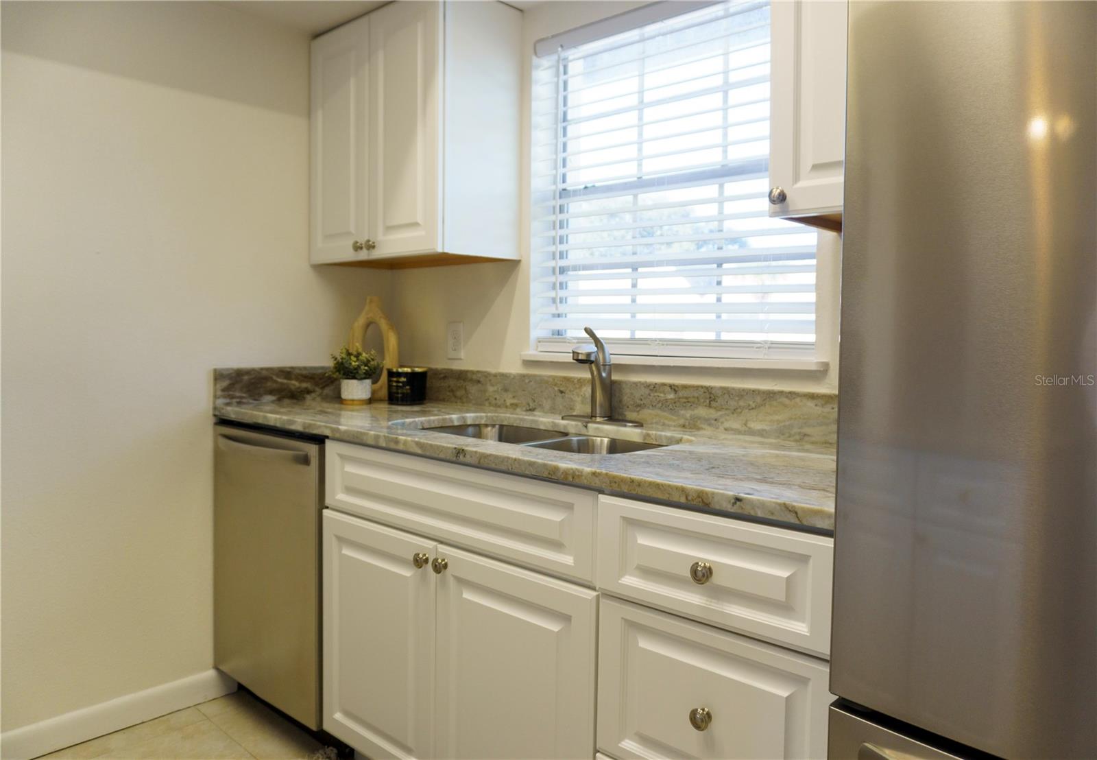 HEATHER HALL CONDO - Residential