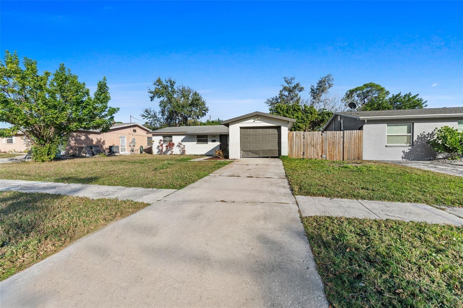 SHORE ACRES BAYOU GRANDE SEC - Residential