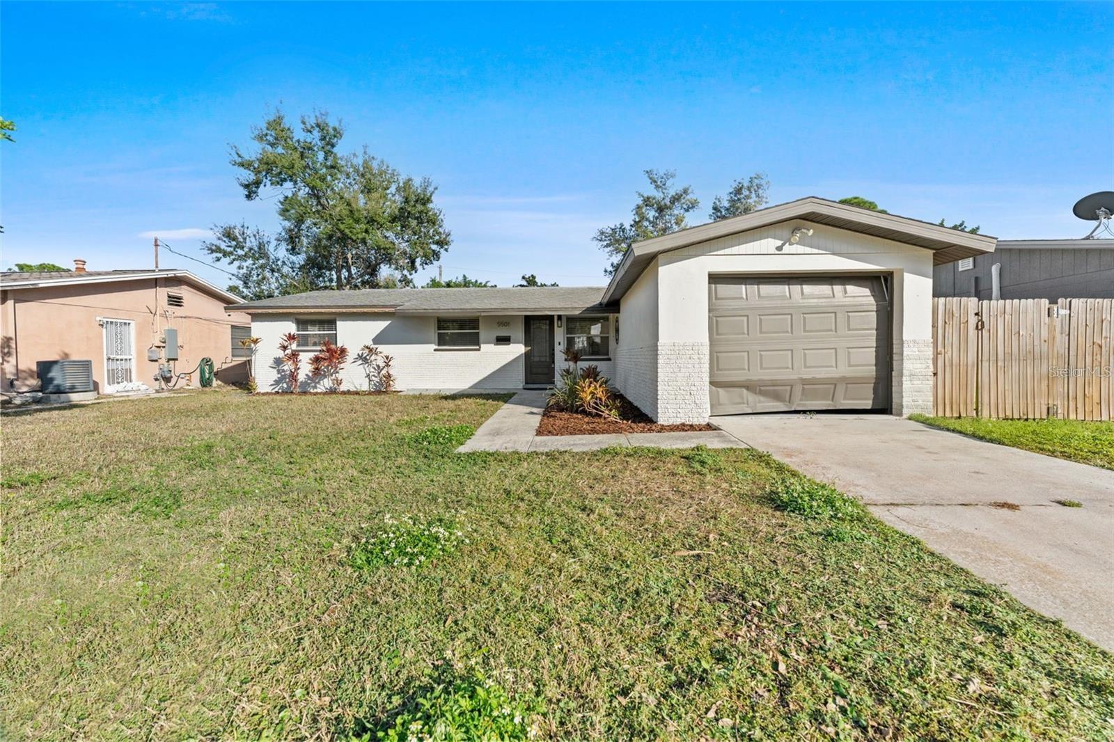 SHORE ACRES BAYOU GRANDE SEC - Residential