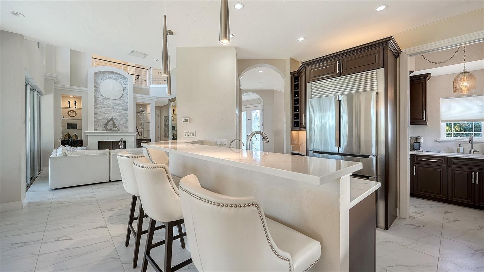 HAWKS HARBOR - Residential