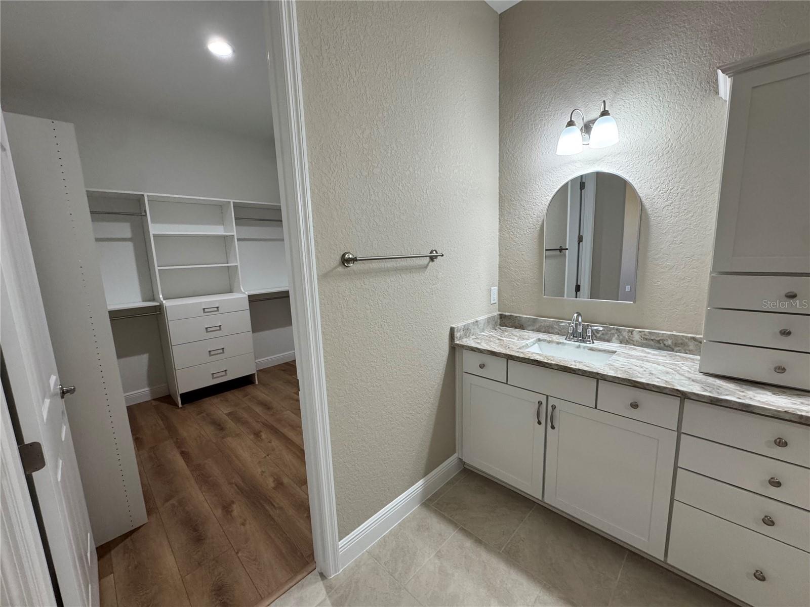 OCALA WATERWAY ESTATE - Residential