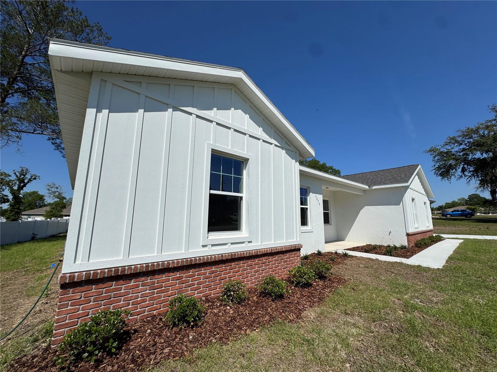 OCALA WATERWAY ESTATE - Residential