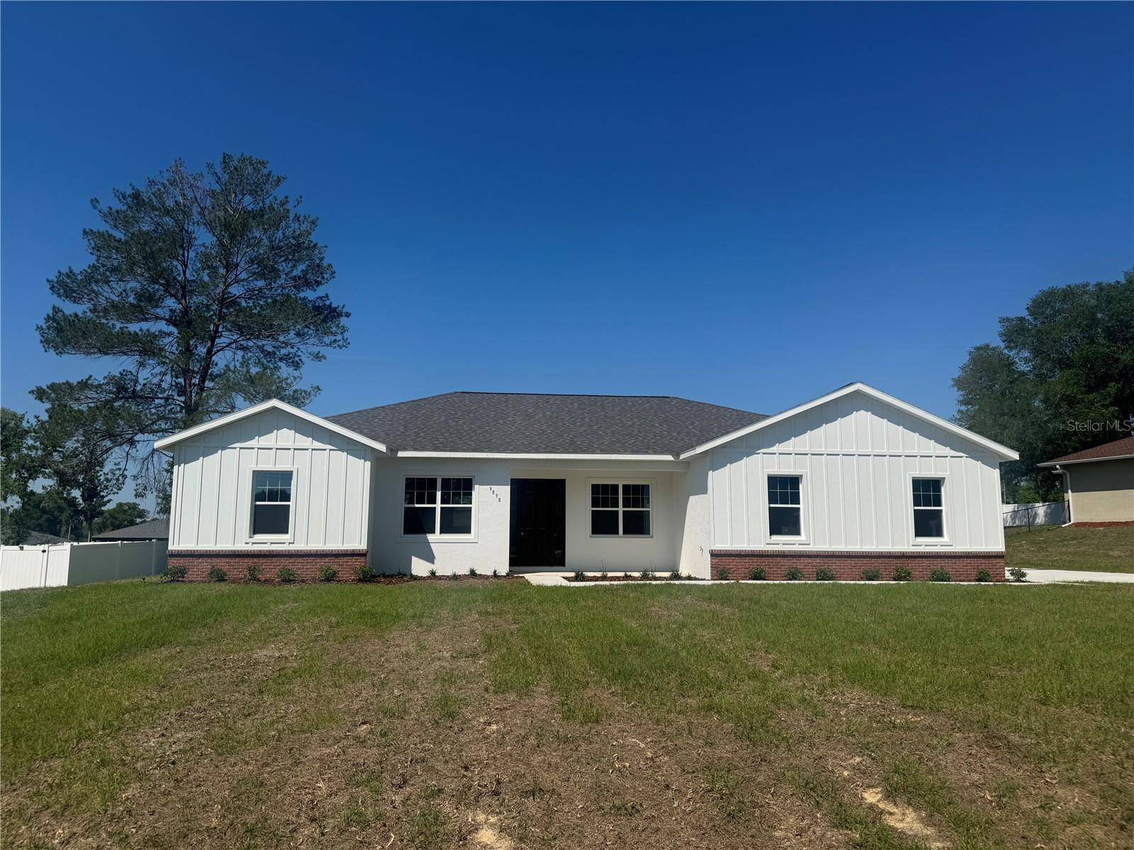 OCALA WATERWAY ESTATE - Residential