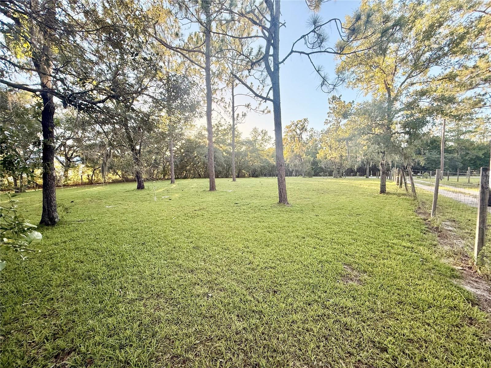 FOX GROVE FARMS - Residential