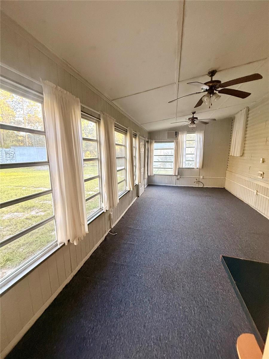 FOX GROVE FARMS - Residential