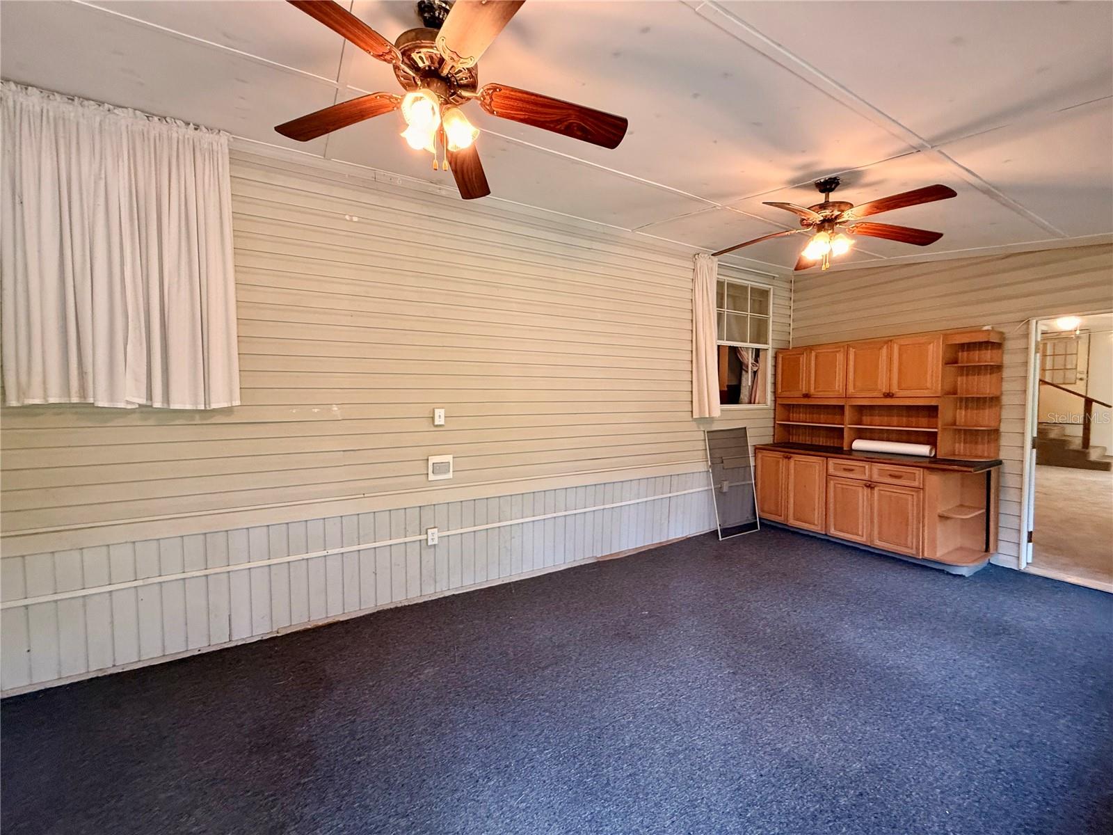 FOX GROVE FARMS - Residential