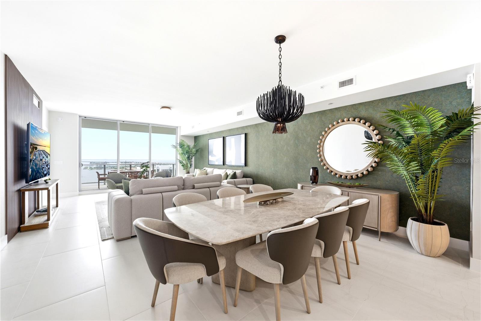 WESTSHORE YACHT CLUB, AQUA TOWER 1 - Residential