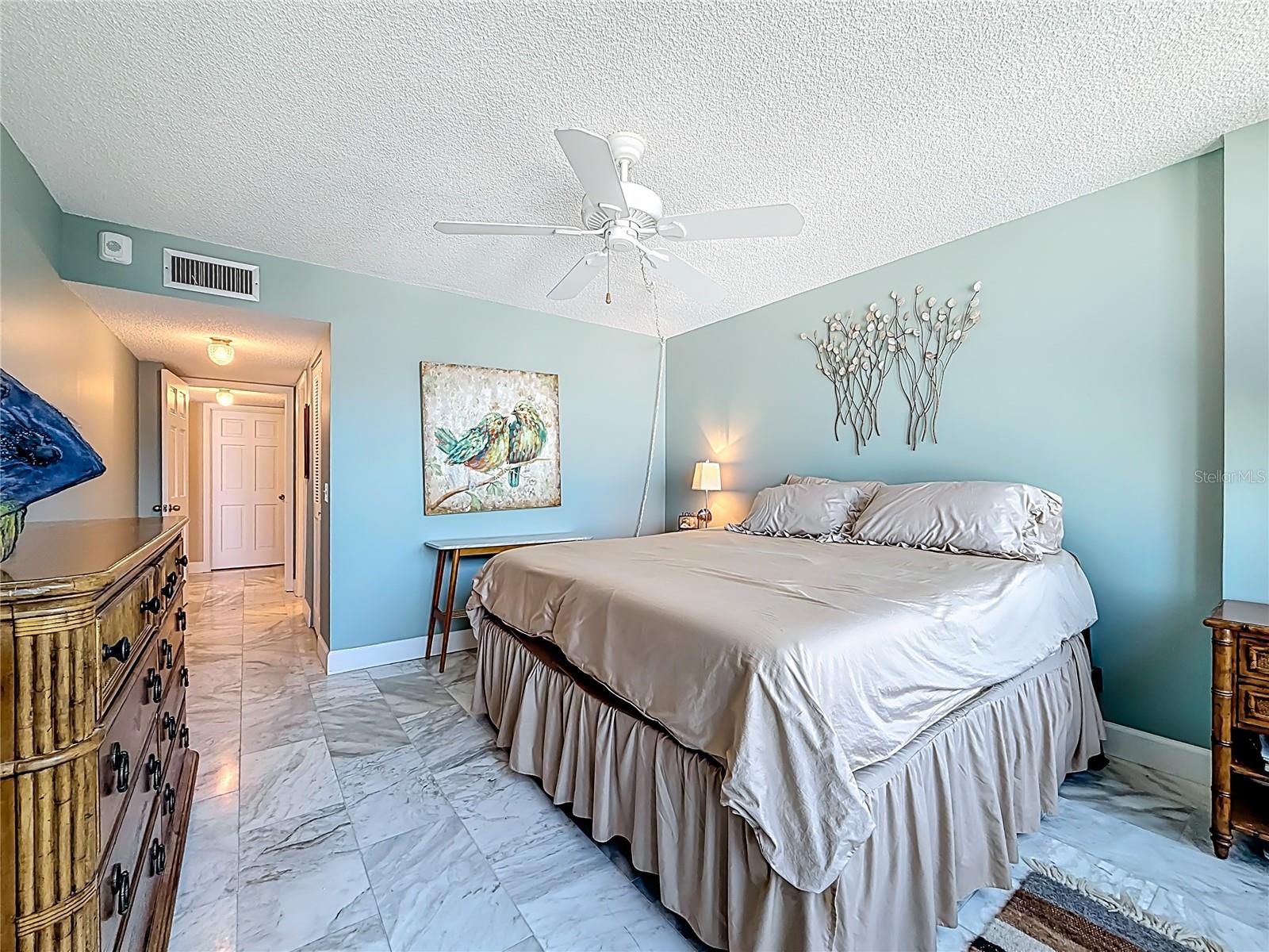 SHORE MARINER THE CONDO - Residential