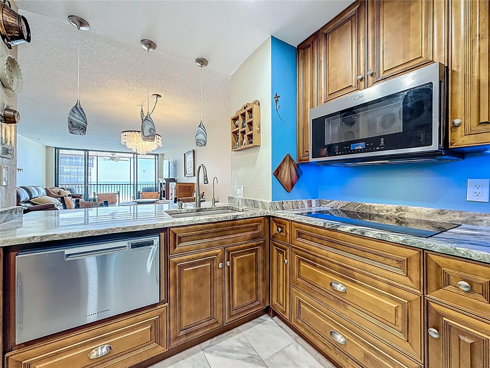 SHORE MARINER THE CONDO - Residential